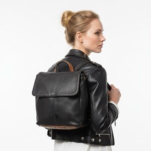 FOSSIL Black Leather Convertible Backpack Purse